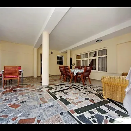 Anna Apartmán